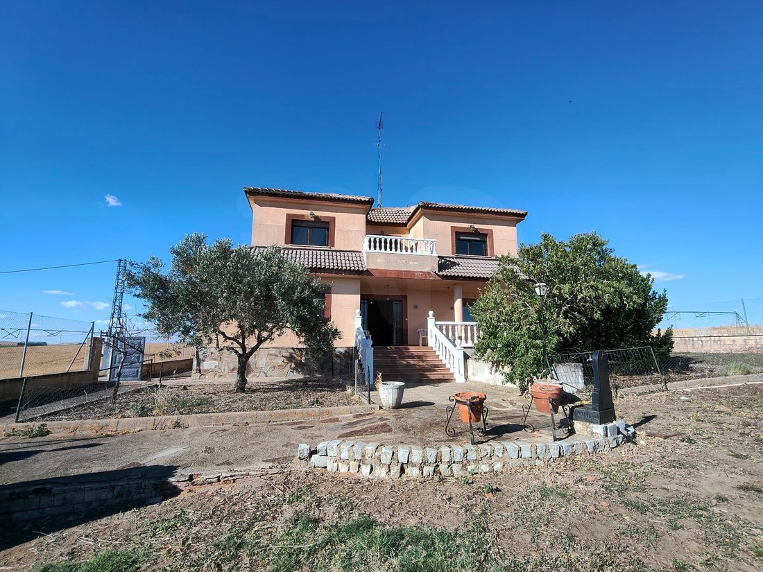 Aldeanueva de Figueroa, Castile and Leon, Spain 4 - 18513769
