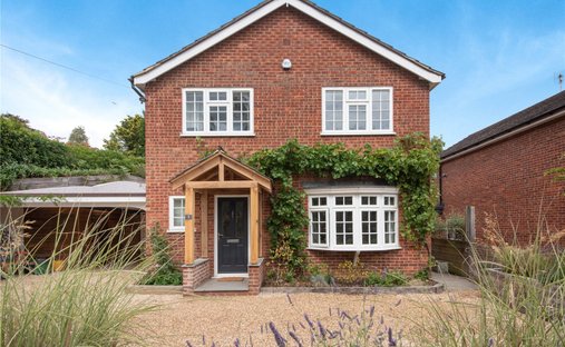 House in Lower Bourne (Farnham), Lower Bourne, England 1