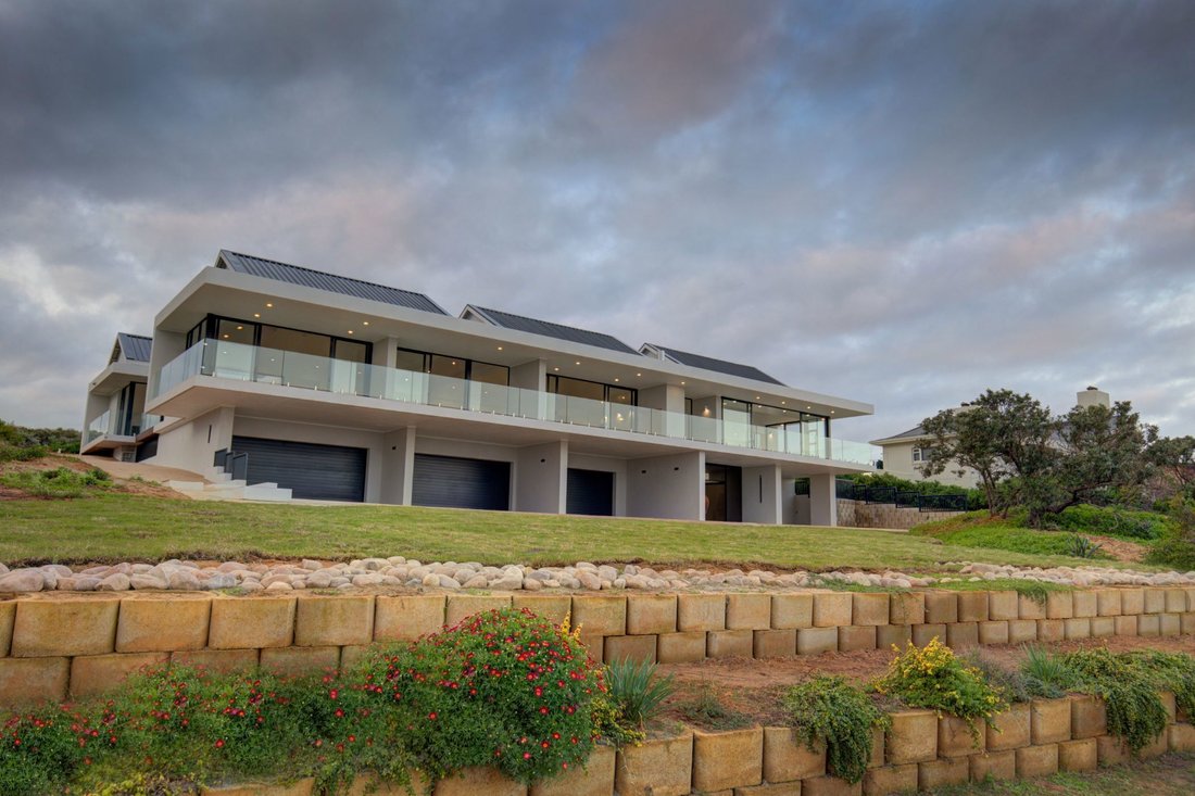 House in Mossel Bay, Western Cape, South Africa 1 - 17854409