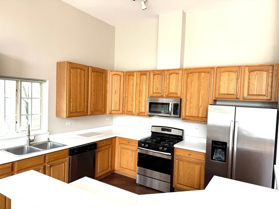 House in Gurnee, Illinois, United States 2 - 18512117