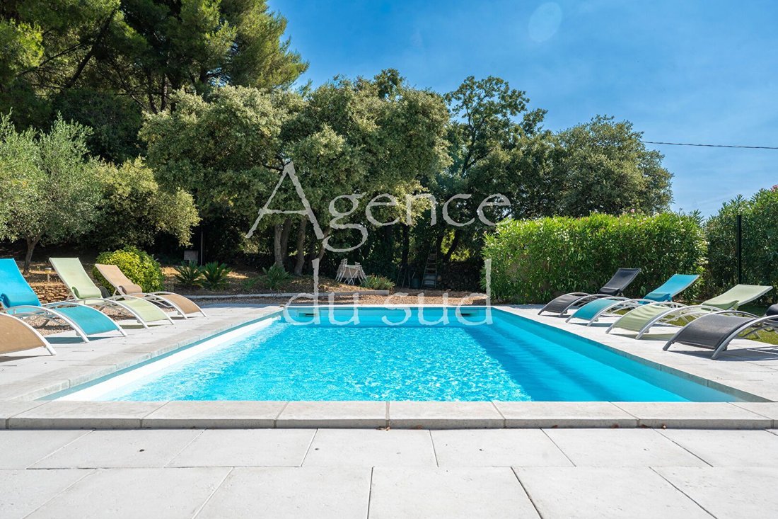 House in La Cadiere-d'Azur, Provence-Alpes-Côte d'Azur, France 1 - 18509248
