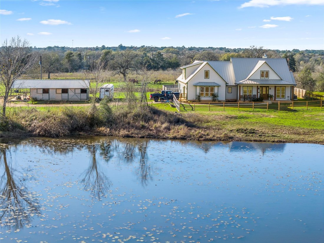House in Paige, Texas, United States 1 - 18512166