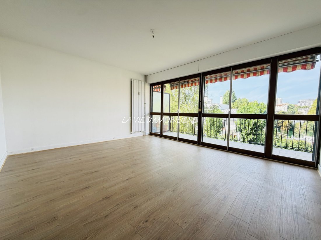 Apartment in Peri, Joinville-le-Pont, France 3 - 18505036