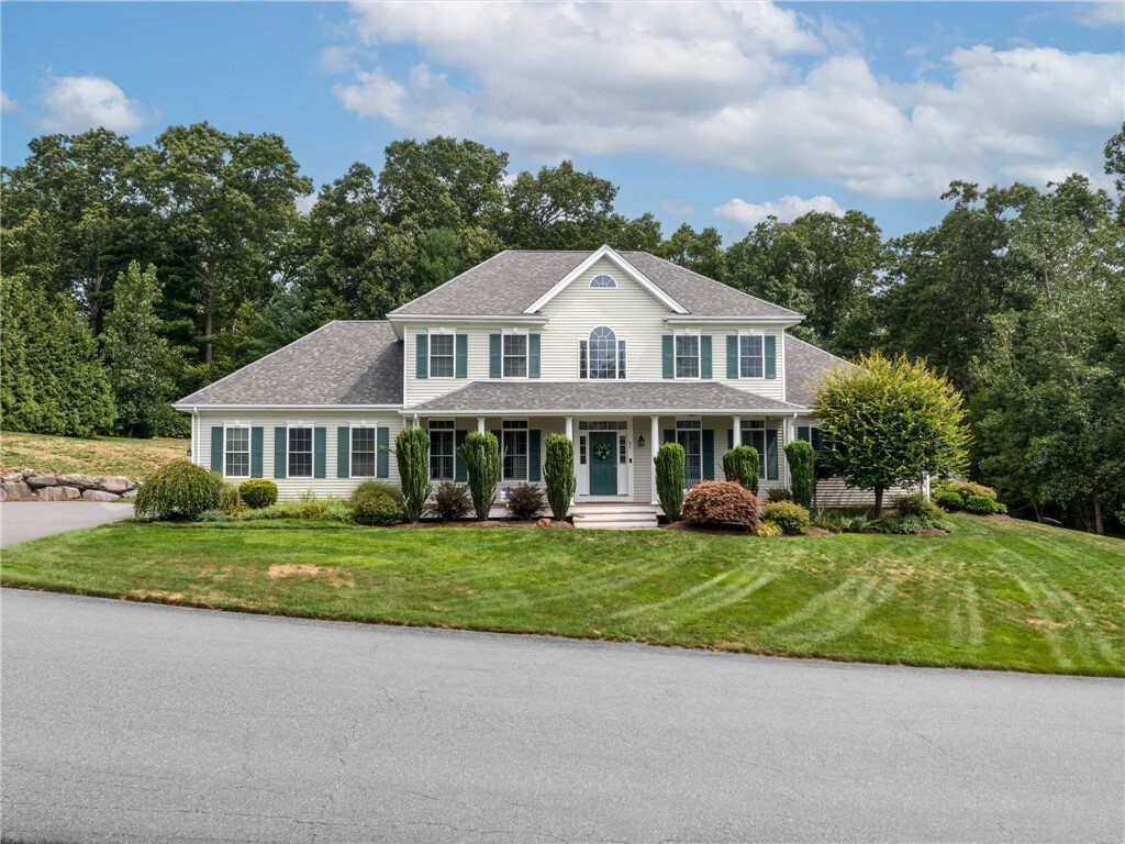 House in Cumberland, Rhode Island, United States 1 - 18510936