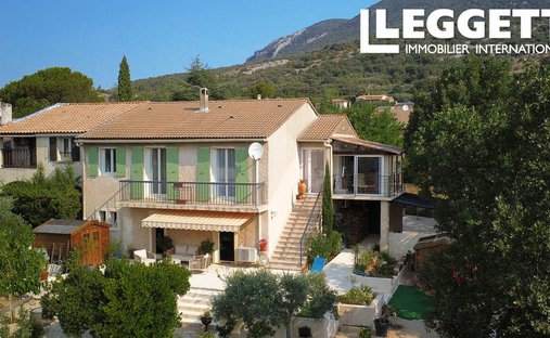 Casa en Rustrel, Provenza-Alpes-Costa Azul, Francia 1