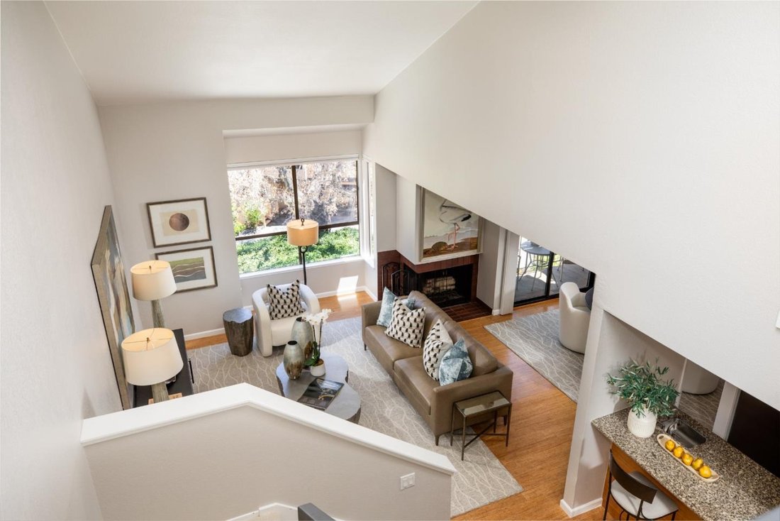 Townhouse in Belmont, California, United States 3 - 18511617