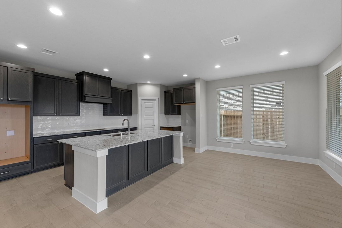 House in Katy, Texas, United States 3 - 18509461