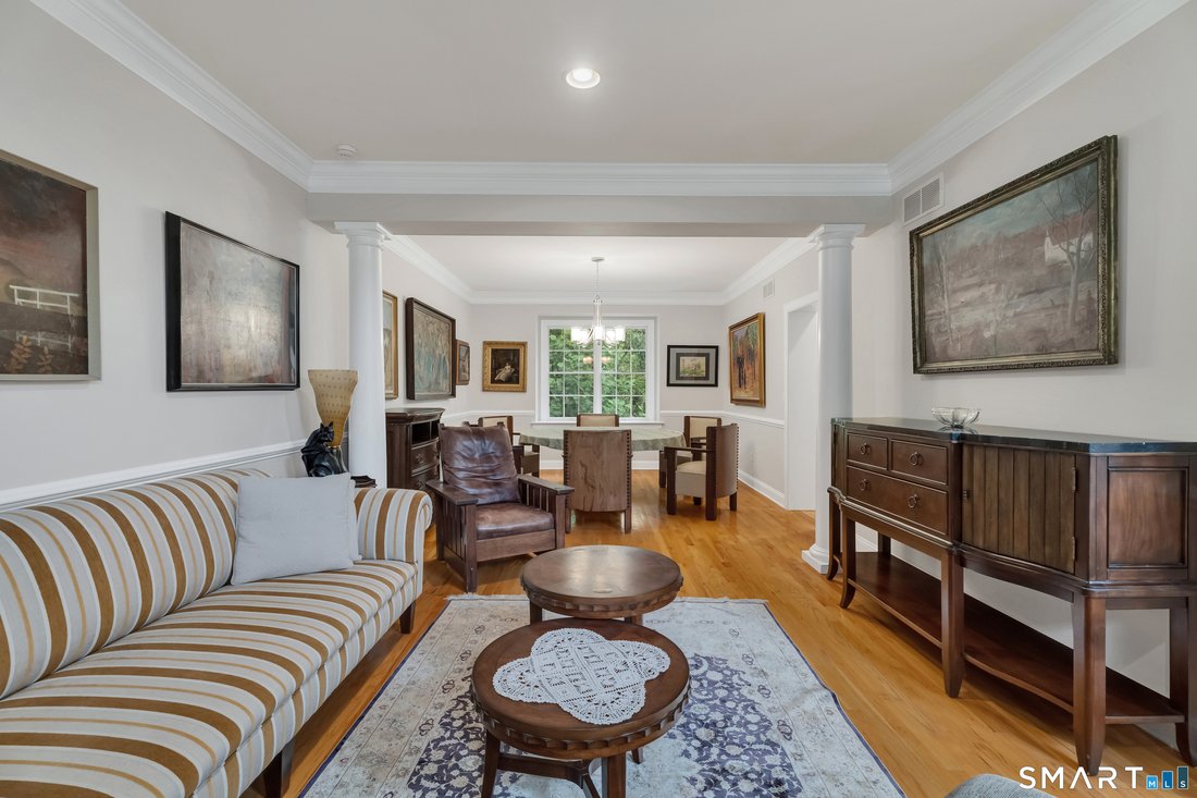 House in Trumbull, Connecticut, United States 5 - 18514903