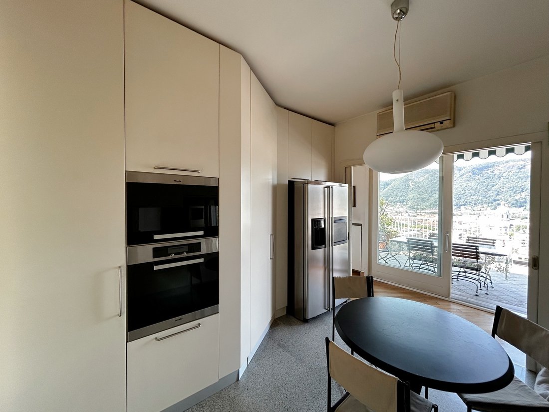 Apartment in Eastern Lake Center, Como, Lombardy 4 - 18509677
