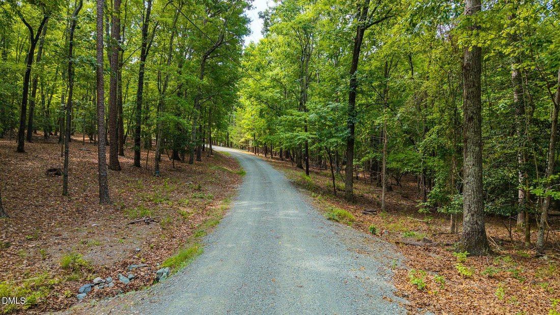 Land in Chapel Hill, North Carolina, United States 5 - 18514610