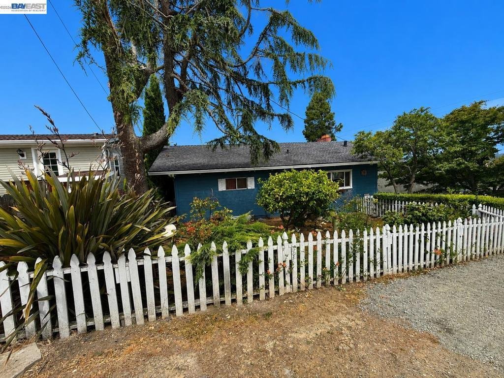 House in Hayward, California, United States 1 - 18521735