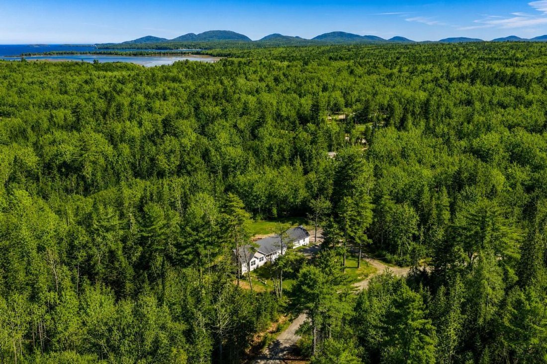 House in Trenton, Maine, United States 4 - 17963420