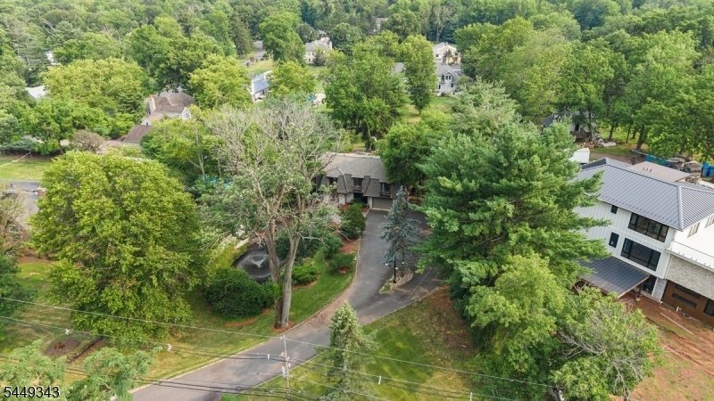 House in Woodbridge Township, New Jersey, United States 2 - 18521637