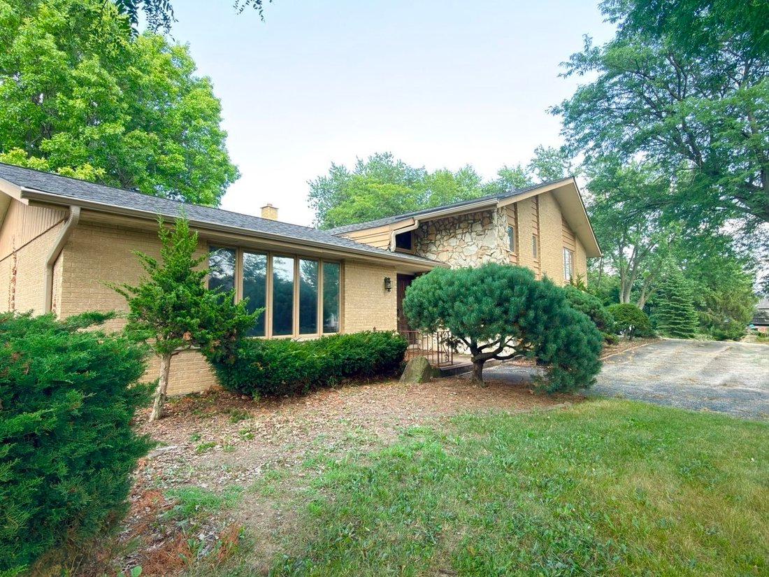 House in Downers Grove, Illinois, United States 3 - 18515121