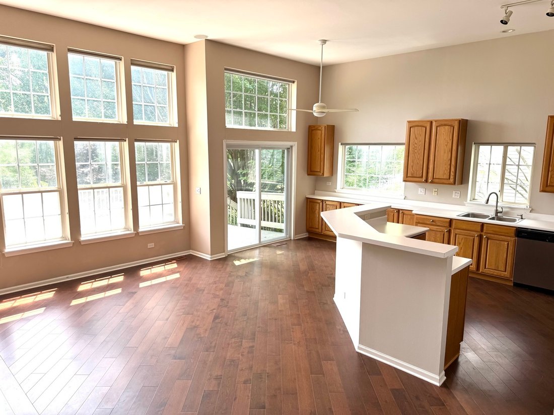 House in Gurnee, Illinois, United States 5 - 18512117