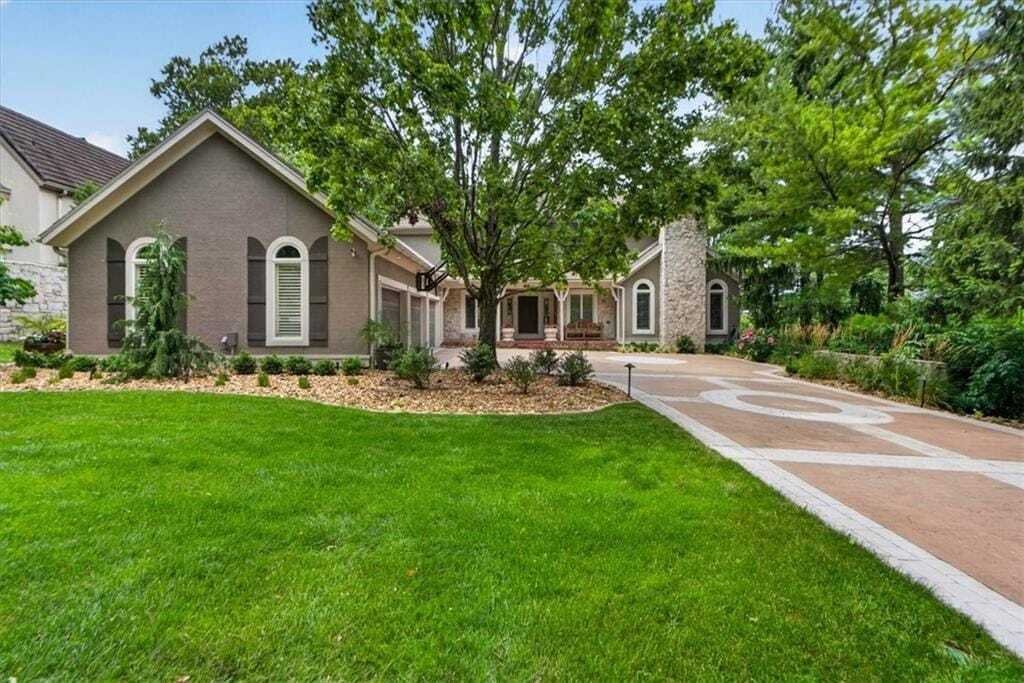 House in Kansas City, Missouri, United States 3 - 18397814