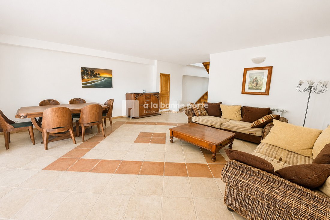 Villa in Le Castellet, Provence-Alpes-Côte d'Azur, France 4 - 18515669
