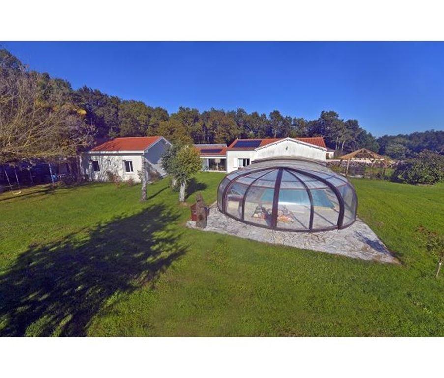 House in Grezac, Nouvelle-Aquitaine, France 2 - 18511939