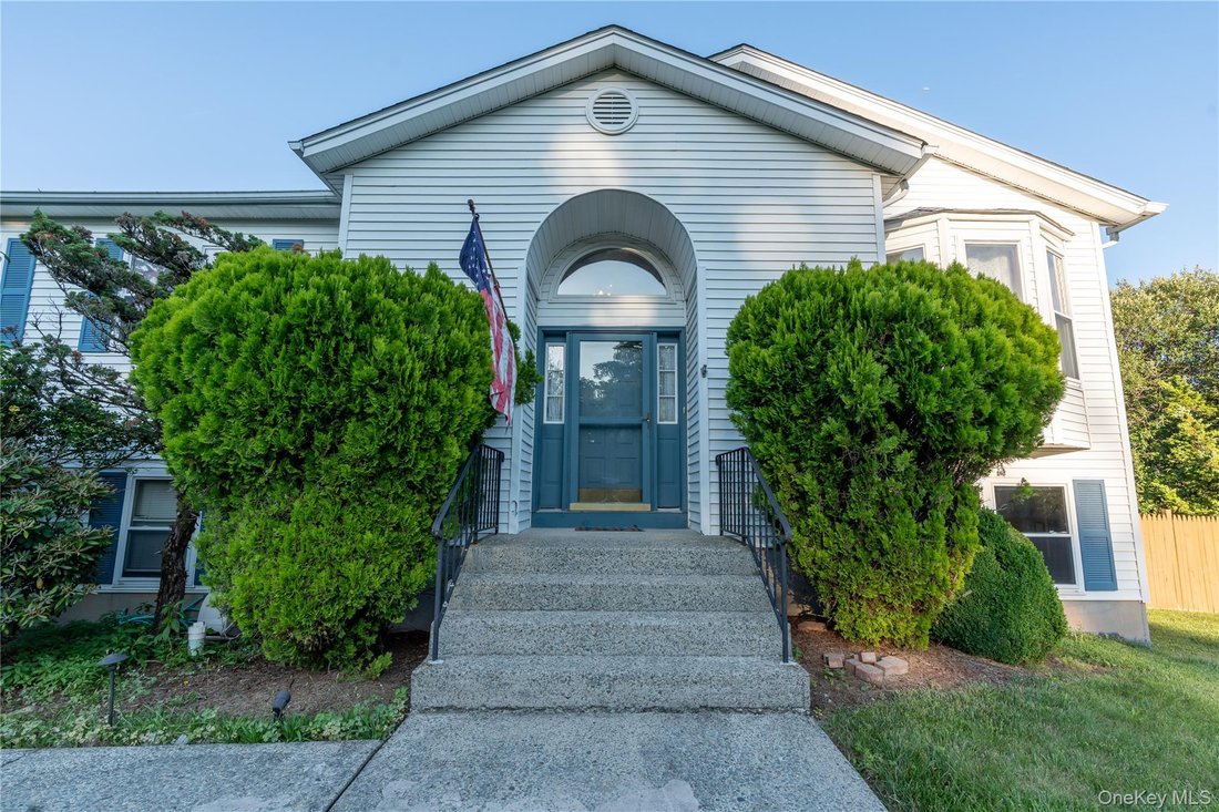 House in Spring Valley, New York, United States 3 - 18520944