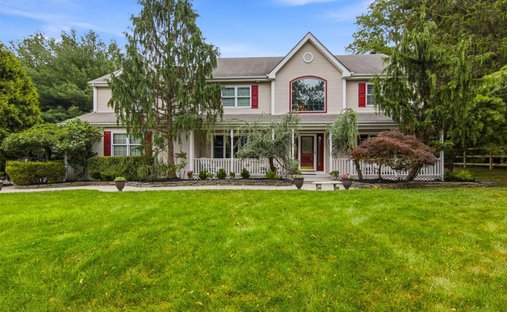 House in Setauket- East Setauket, New York, United States 1