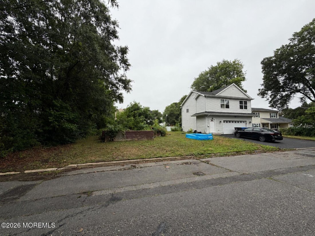 House in Port Monmouth, New Jersey, United States 4 - 18511471