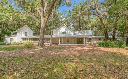 House in San Mateo, Florida, United States 1
