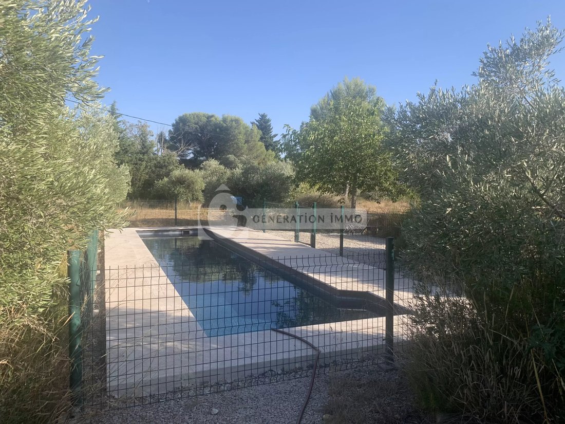 Villa in Arles, Provence-Alpes-Côte d'Azur, France 5 - 18509790