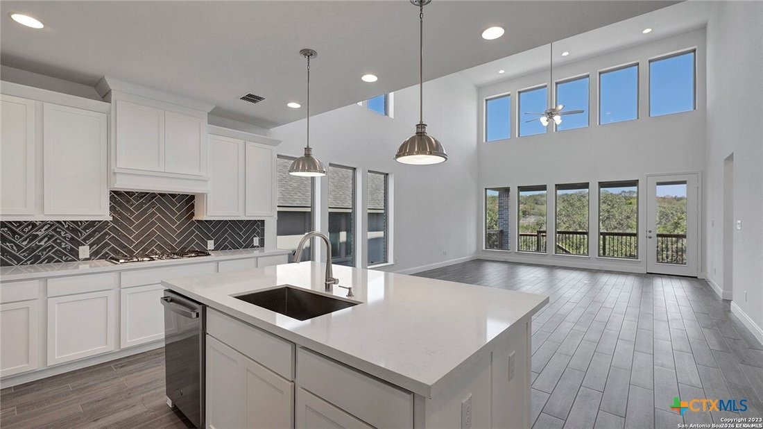 House in San Antonio, Texas, United States 5 - 18511165