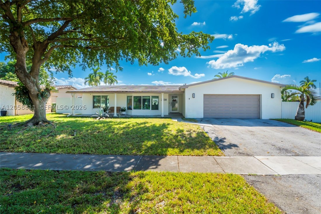 House in Pembroke Pines, Florida, United States 1 - 18509333