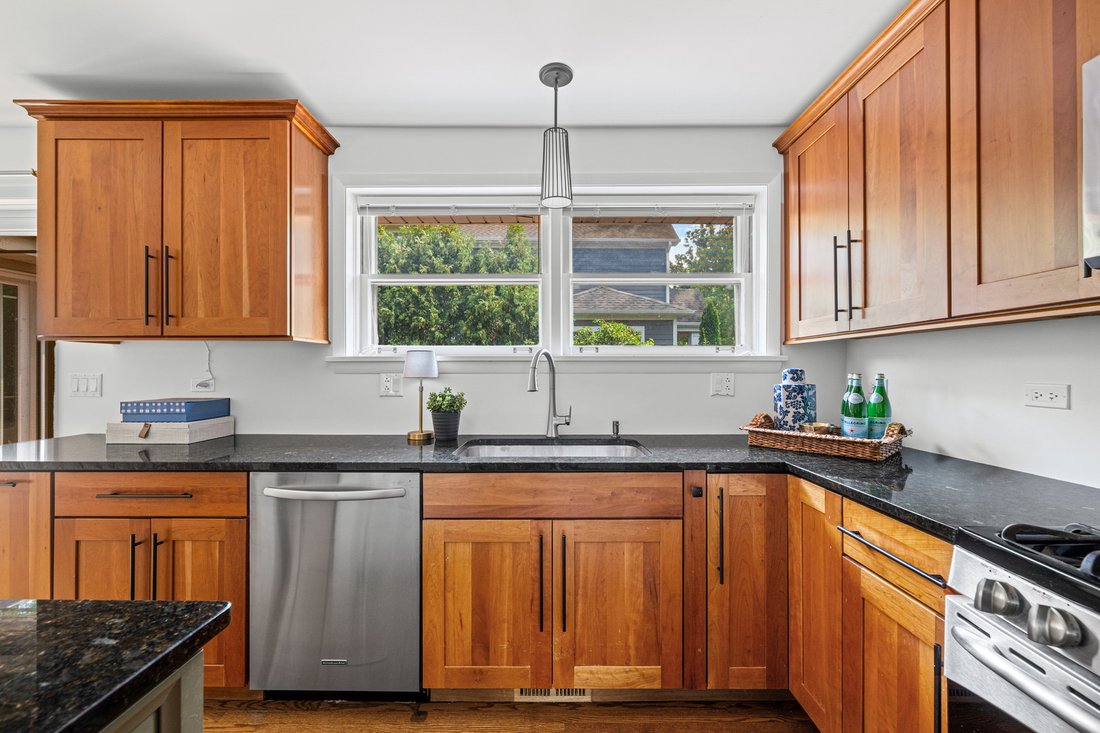 House in Wilmette, Illinois, United States 5 - 18517303