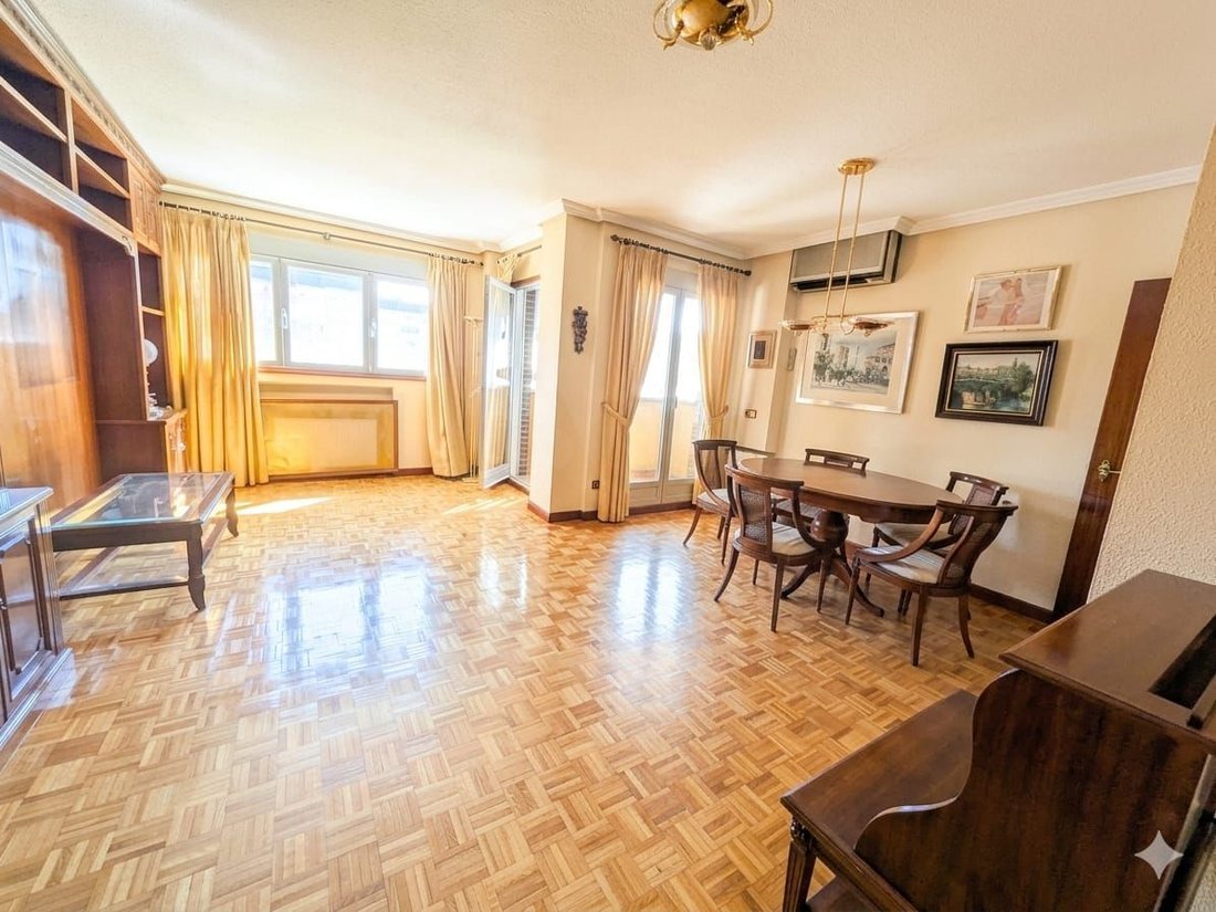 Apartment in Fuencarral-El Pardo, Madrid, Spain 1 - 18130863