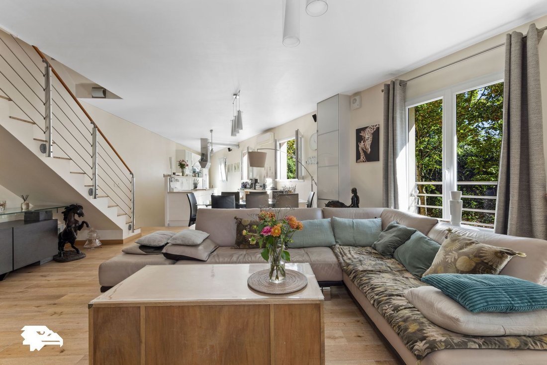 House in Plateau Ouest, Suresnes, France 3 - 18509071