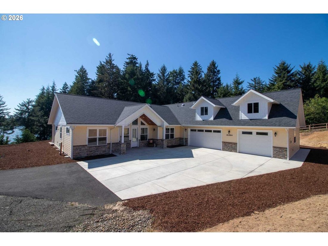 House in Florence, Oregon, United States 2 - 18511194