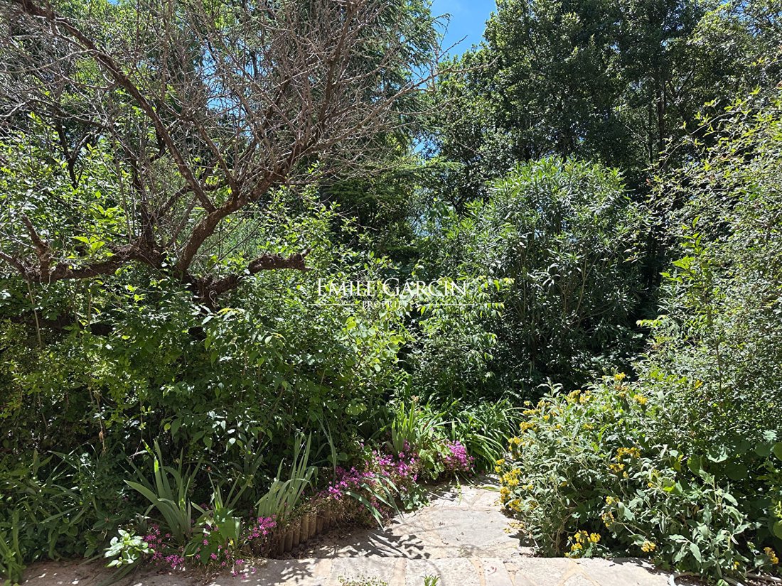 Villa in Uzès, Occitania, France 5 - 17361538