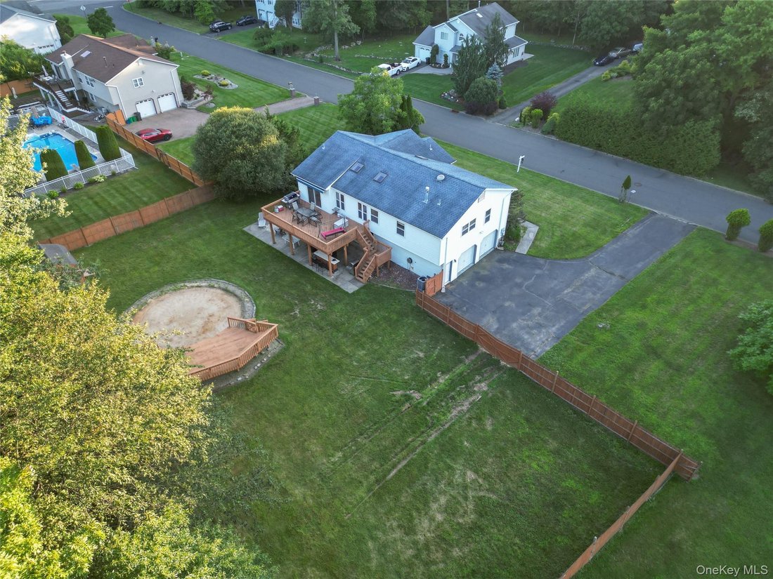 House in Spring Valley, New York, United States 4 - 18520944