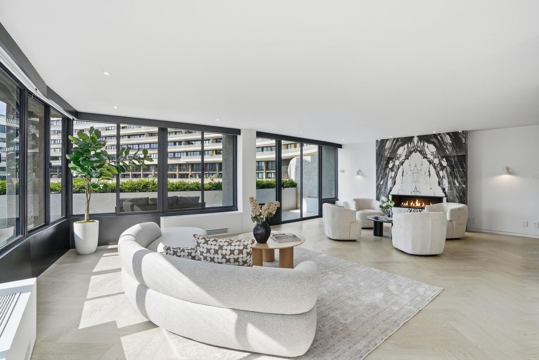 Condo in Washington, District of Columbia, United States 5 - 18516588