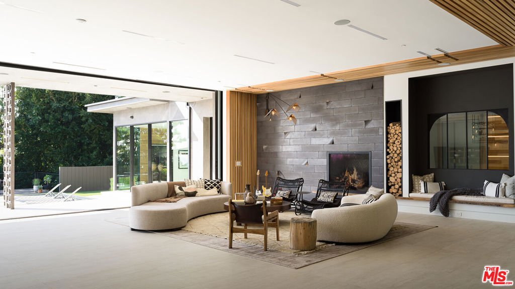 House in Los Angeles, California, United States 5 - 18511100