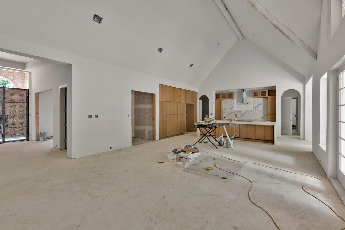 House in Conroe, Texas, United States 5 - 18509341