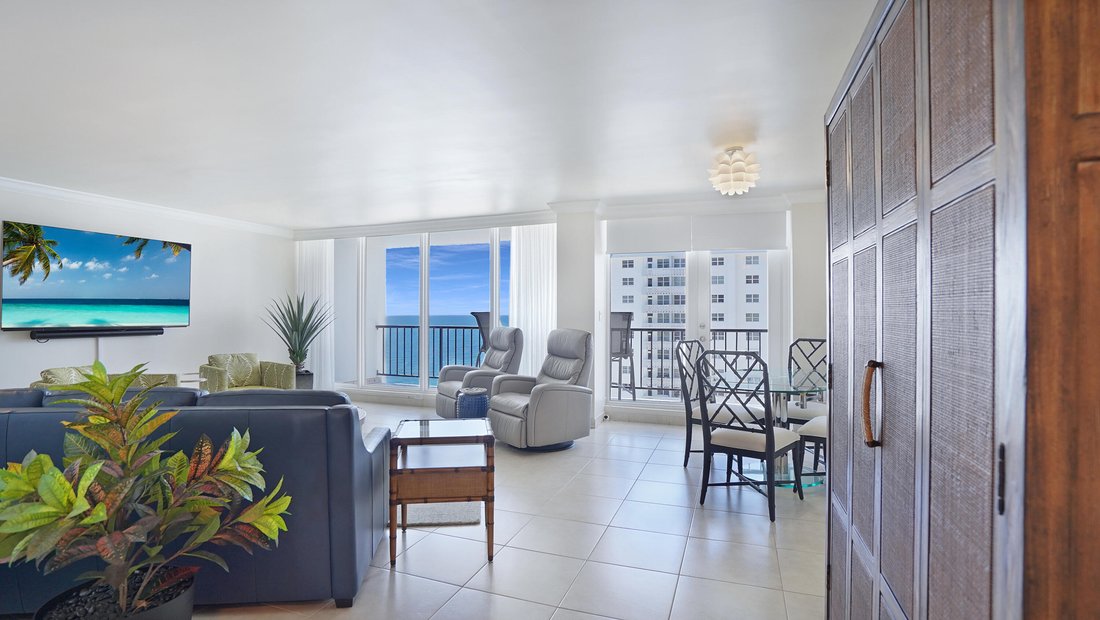 Condo in Fort Lauderdale, Florida, United States 3 - 18508229