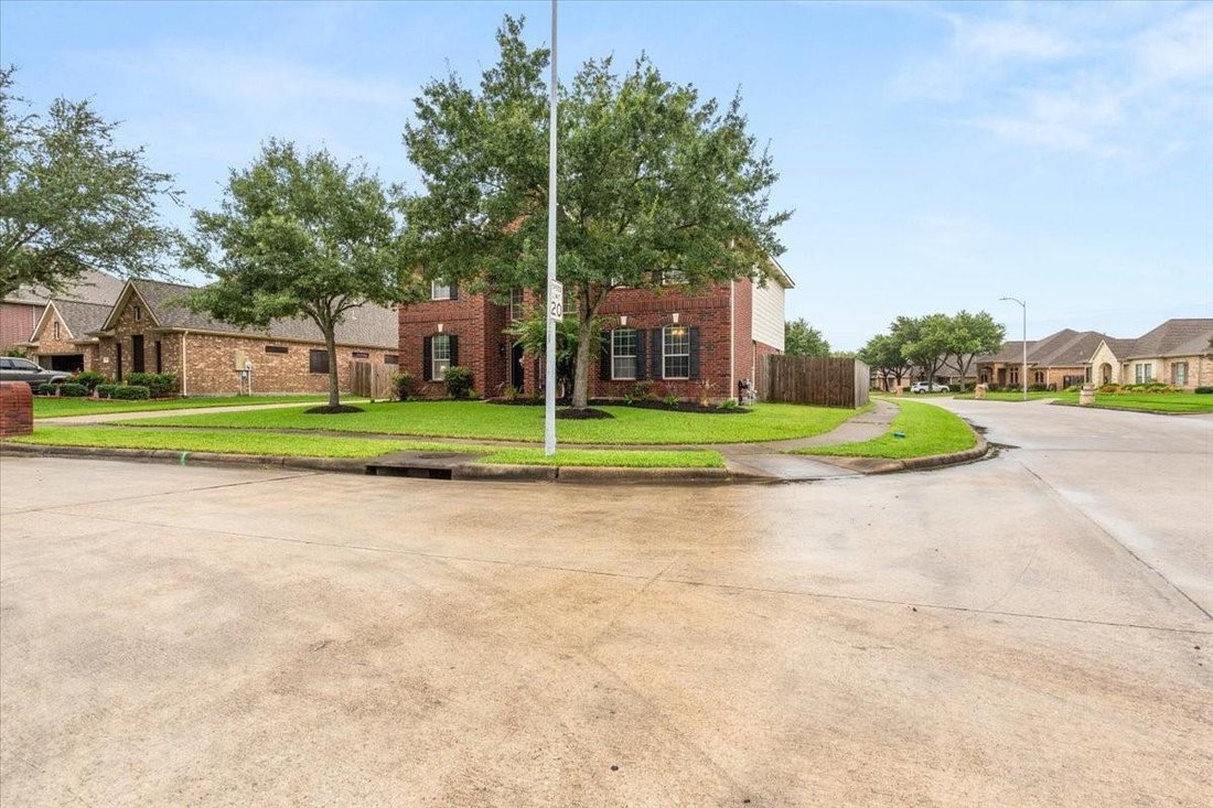 House in Deer Park, Texas, United States 3 - 18509356