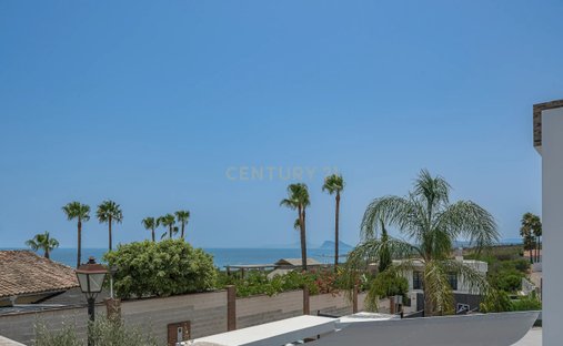 Villa in Sotogrande, San Roque, Andalusia 1