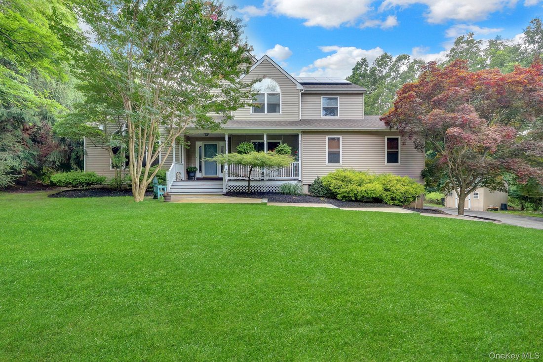 House in Wading River, New York, United States 2 - 18510983
