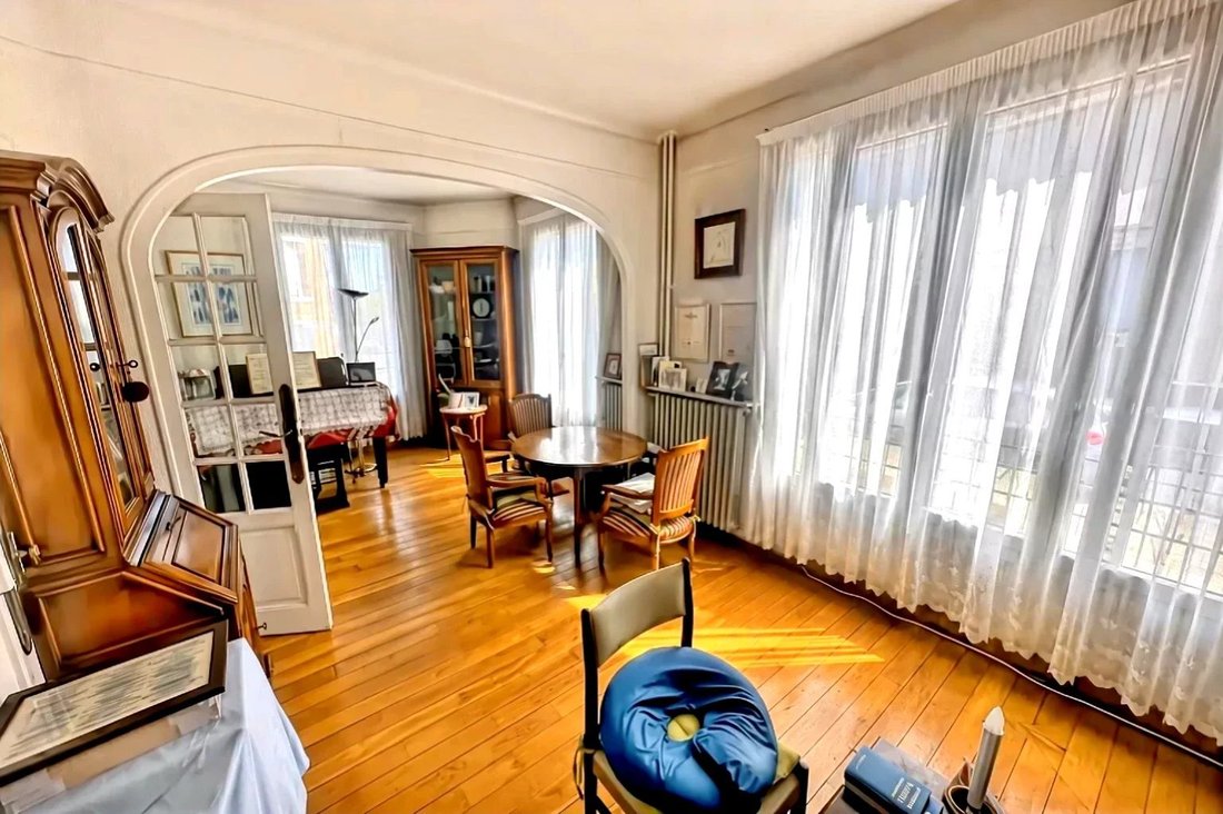 House in Laplace, Arcueil, France 2 - 18509776