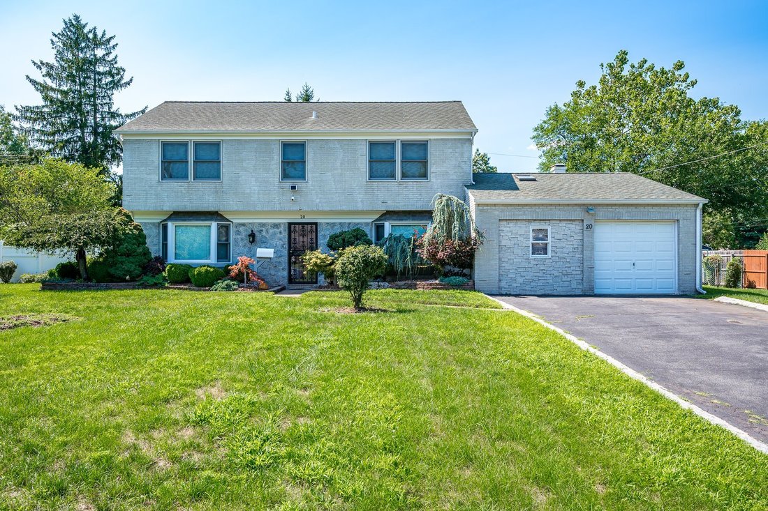 House in Franklin Township, New Jersey, United States 1 - 18509425
