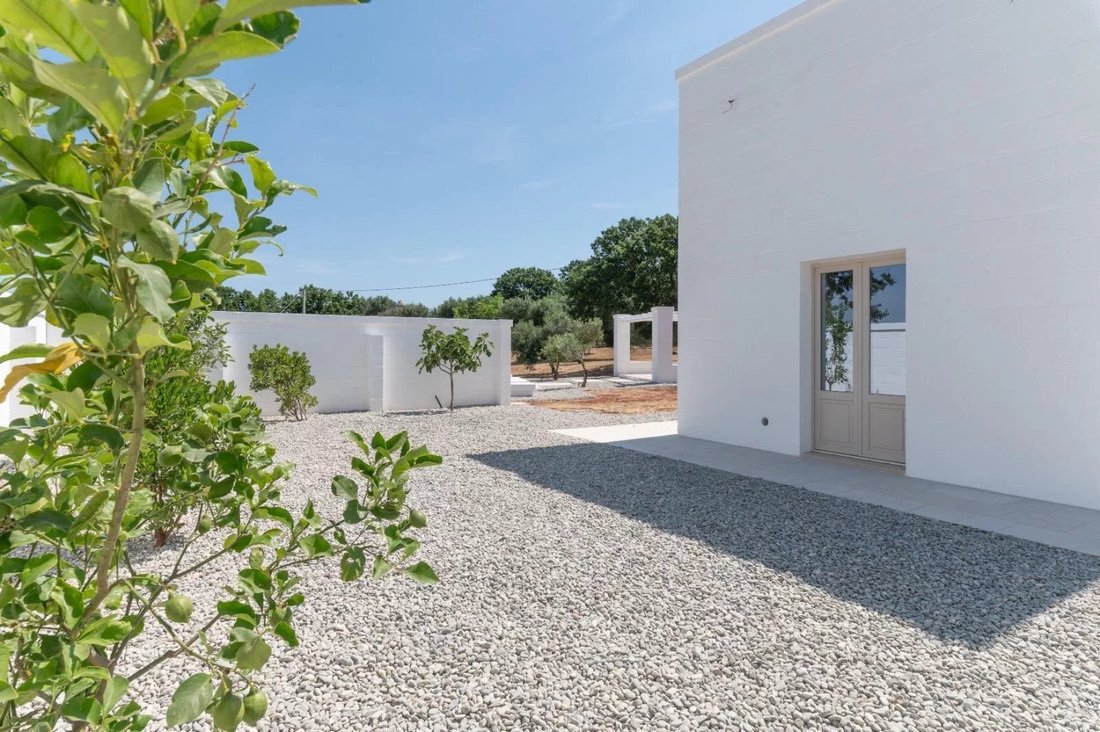 Villa in Ludovico Street - Corso Umberto I - Vittorio Emanuele Street, Ostuni, Apulia 2 - 18509779