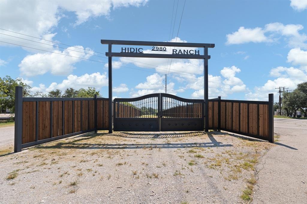Farm Ranch in Weatherford, Texas, United States 1 - 18515494