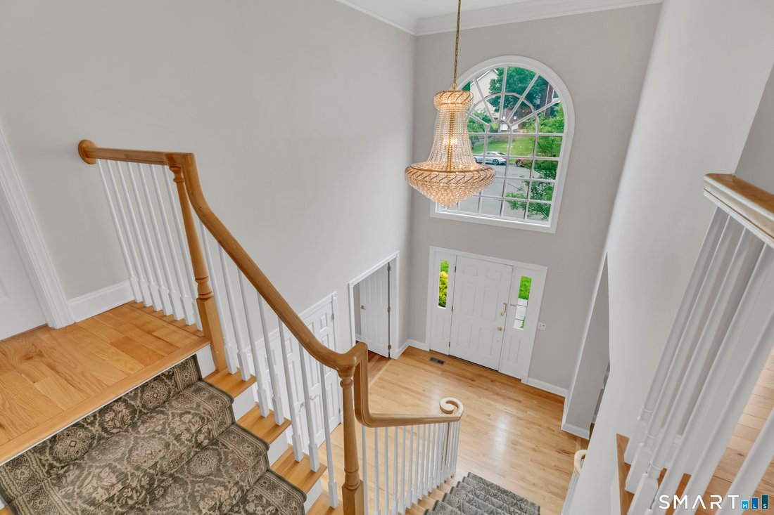 House in Trumbull, Connecticut, United States 2 - 18514903