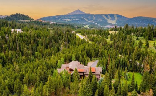 House in Gallatin Gateway, Montana, United States 1