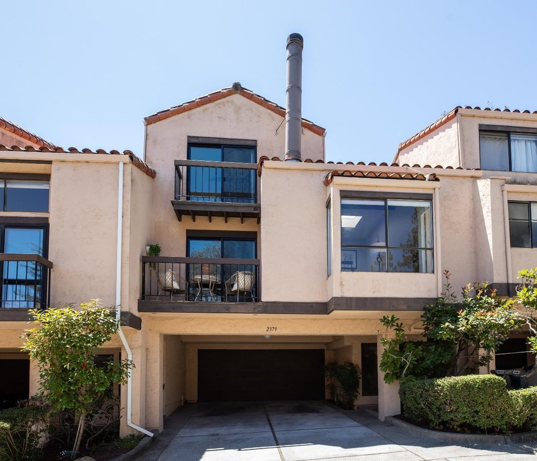Townhouse in Belmont, California, United States 2 - 18511617