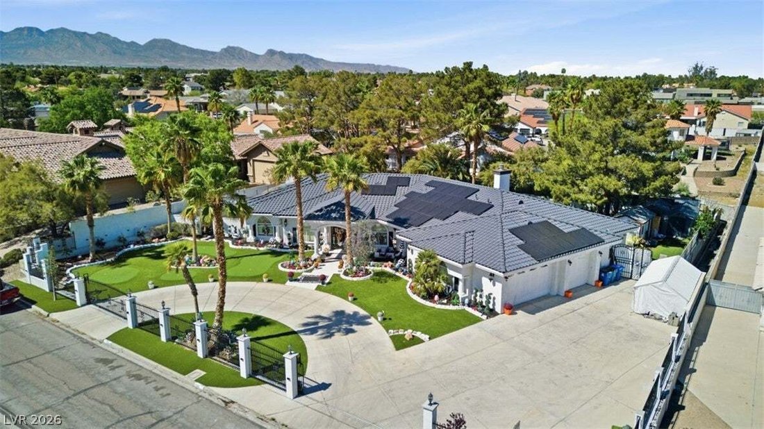 House in Las Vegas, Nevada, United States 1 - 18513363